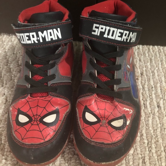 Spiderman Shoes - Picture 1 of 3